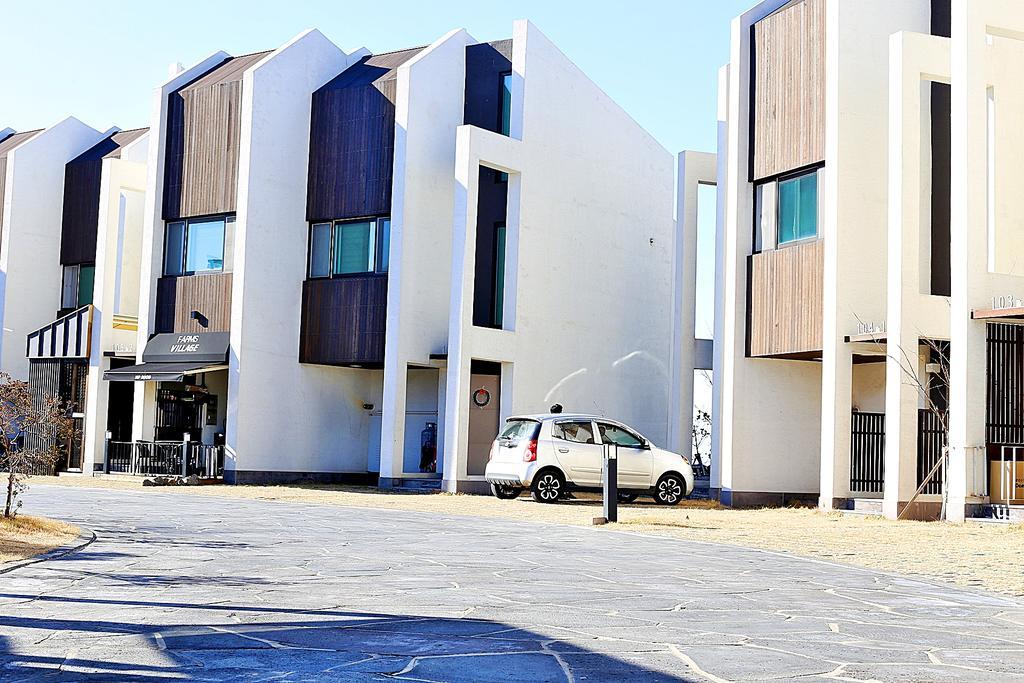 Jeju Sorang N Farms Village Екстер'єр фото